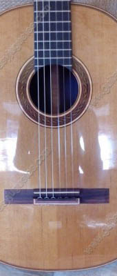 Guitarra de granadillo con pinabete 2